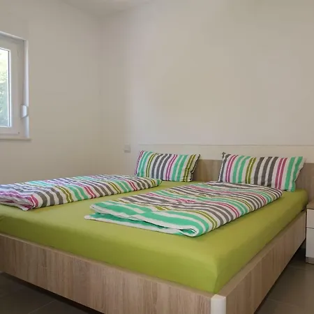 Maric-hlapa Apartman Soline